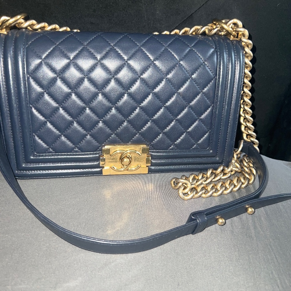 Chanel Le Boy medium!